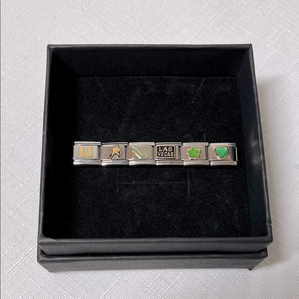 Variety brands Lot 6 Charms for Bracelet Stainless Steel Italy Stretch Vintage